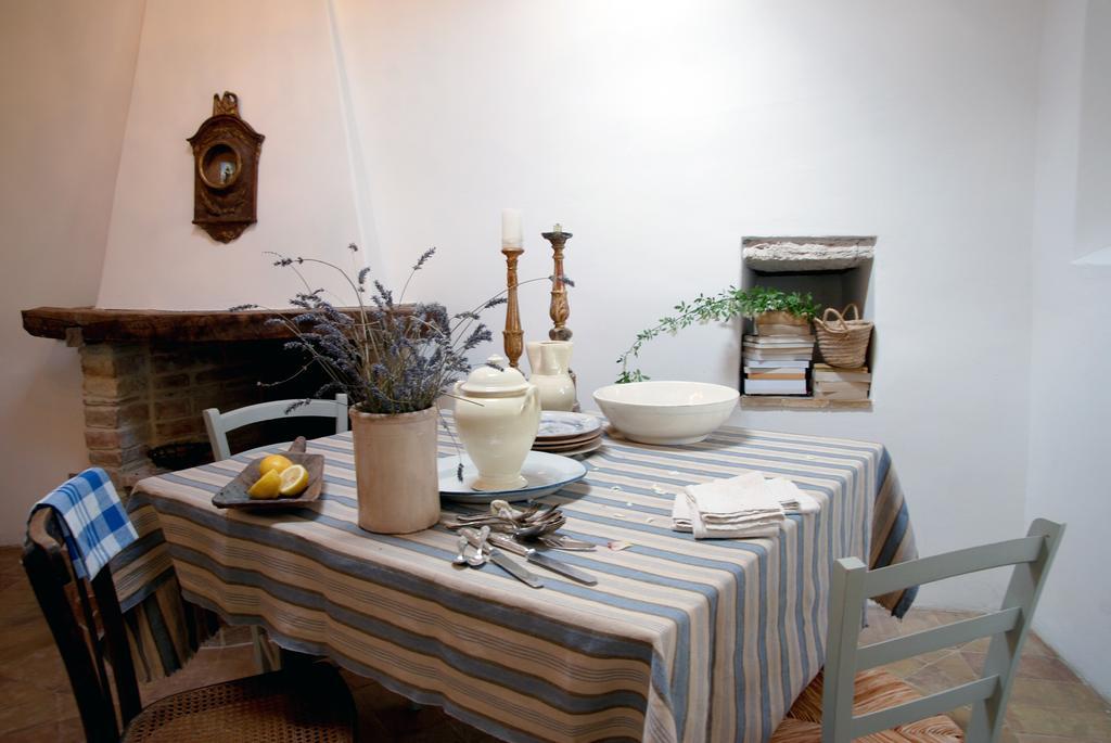 Casarciccia Casa de hóspedes Todi Quarto foto