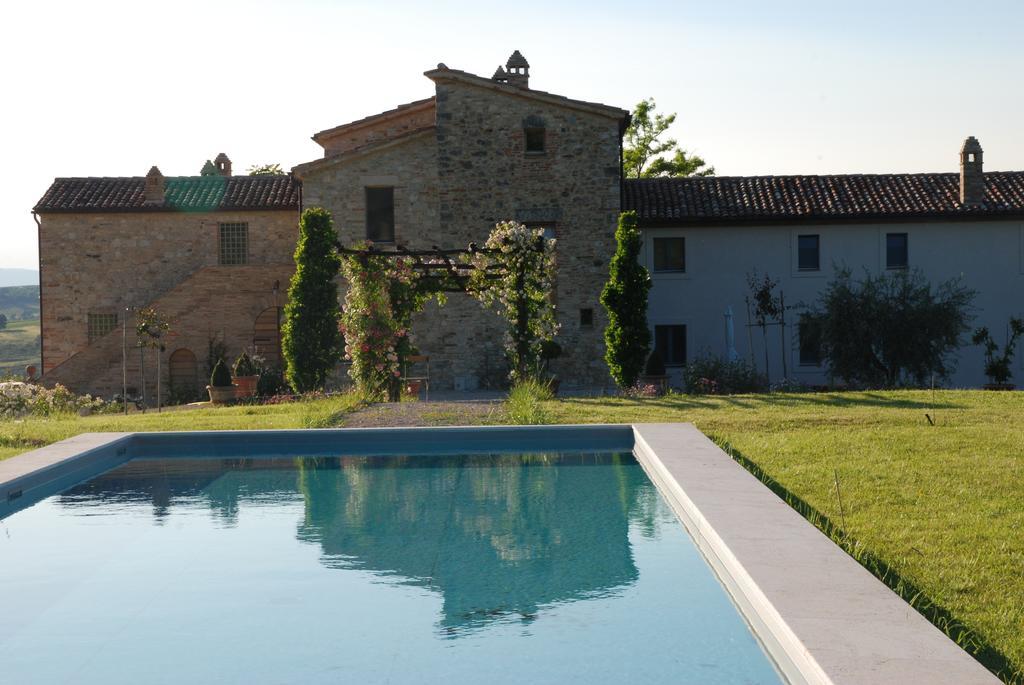 Casarciccia Casa de hóspedes Todi Exterior foto